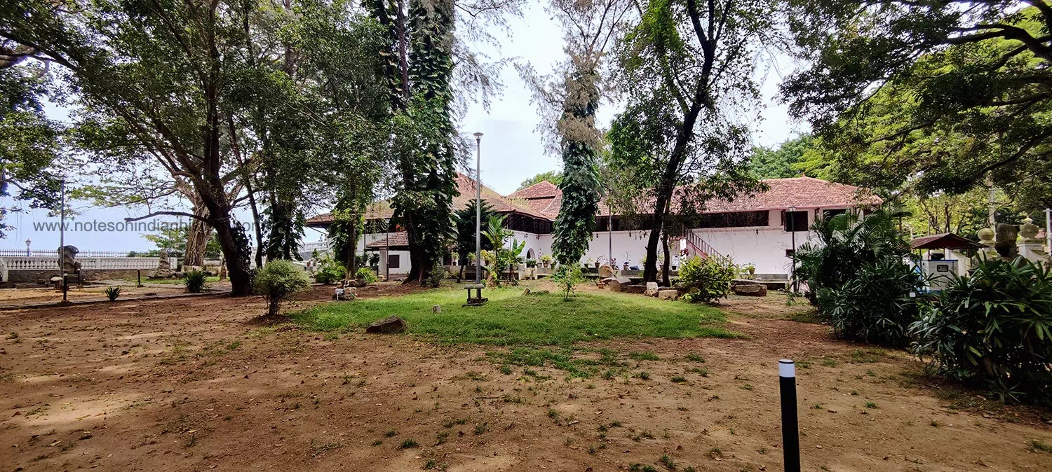 located near Vasco da Gama square in Fort Kochi