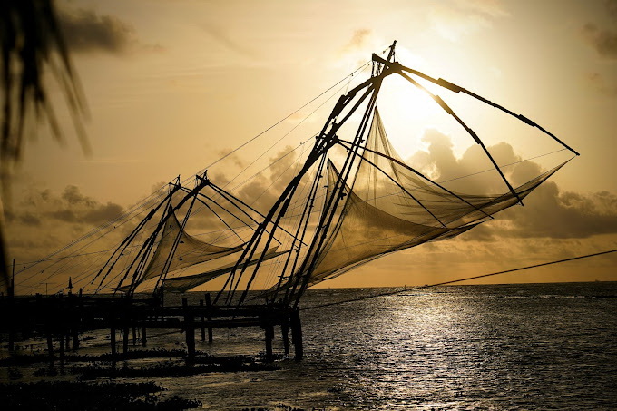 Chinese Fishing Nets / Vasco da Gama Square in Kochi
