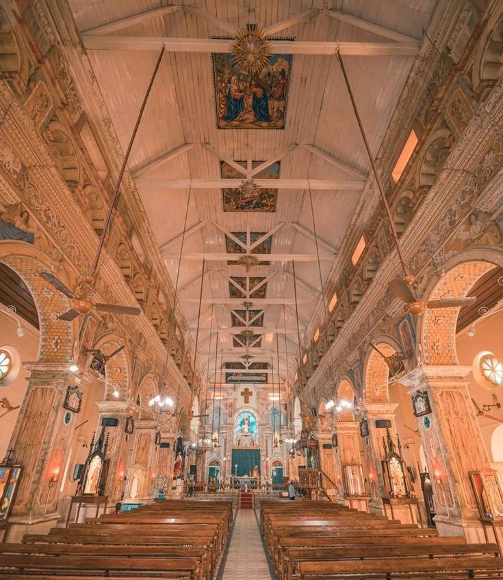 Santa Cruz Basilica Kochi Entry details